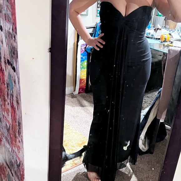 Cache Strapless Gown - Picture 1 of 2